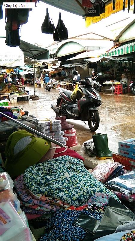 Chợ Lộc Ninh