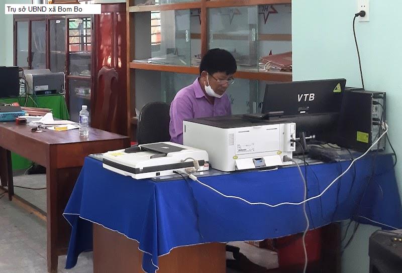 Trụ sở UBND xã Bom Bo